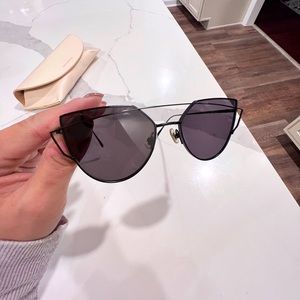 Gentle monster sunglass